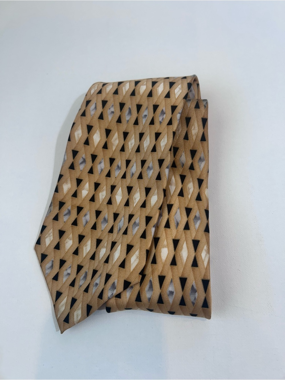 Stafford 100% Silk Men’s Necktie Gold Black Geometric Diamond Handmade Tie